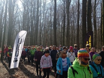 II Rajd po Wiosnę 2022 - 200 uczestników spacerowało po Lesie Łagiewnickim, 